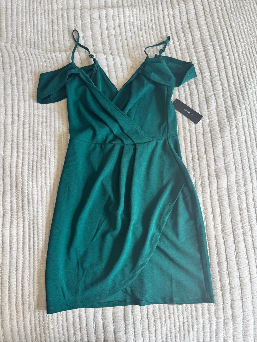 New Lulu's emerald green dress